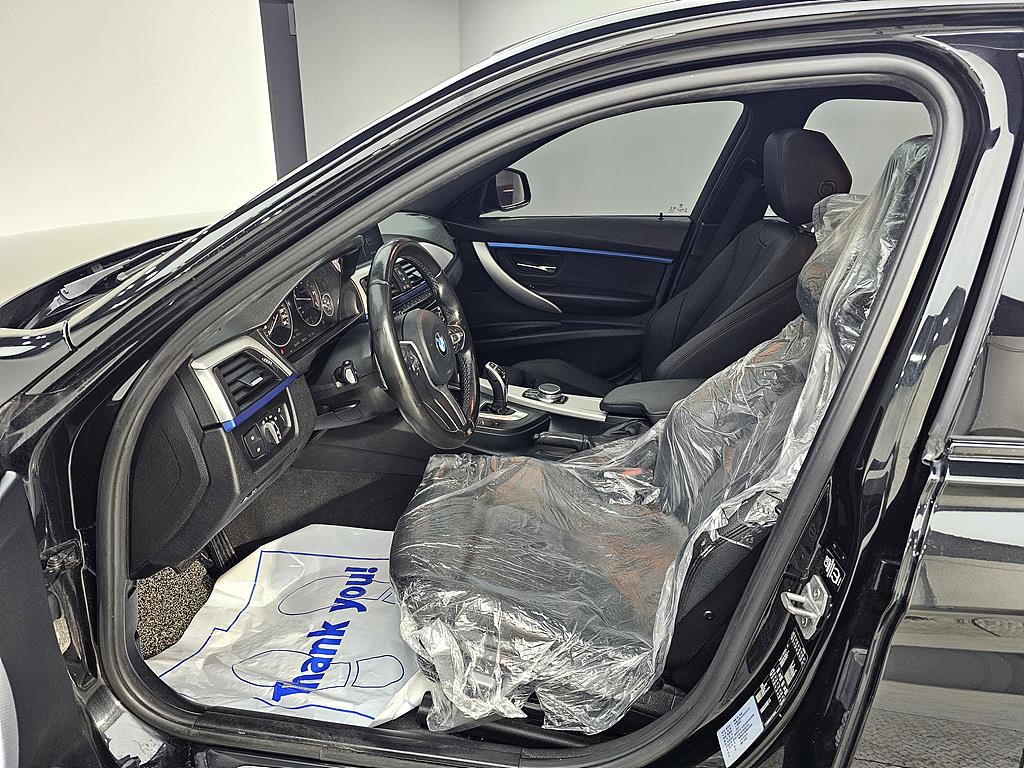 BMW 3 series - Vista 8