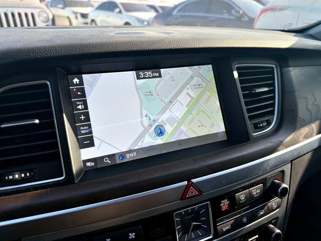 Genesis G80 - Vista 11