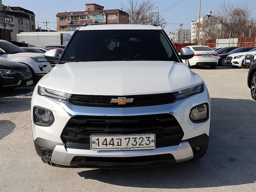 Chevrolet Trail Blazer 2021 Blanco - Importación desde Corea - HF Imports Iquique - Foto 1