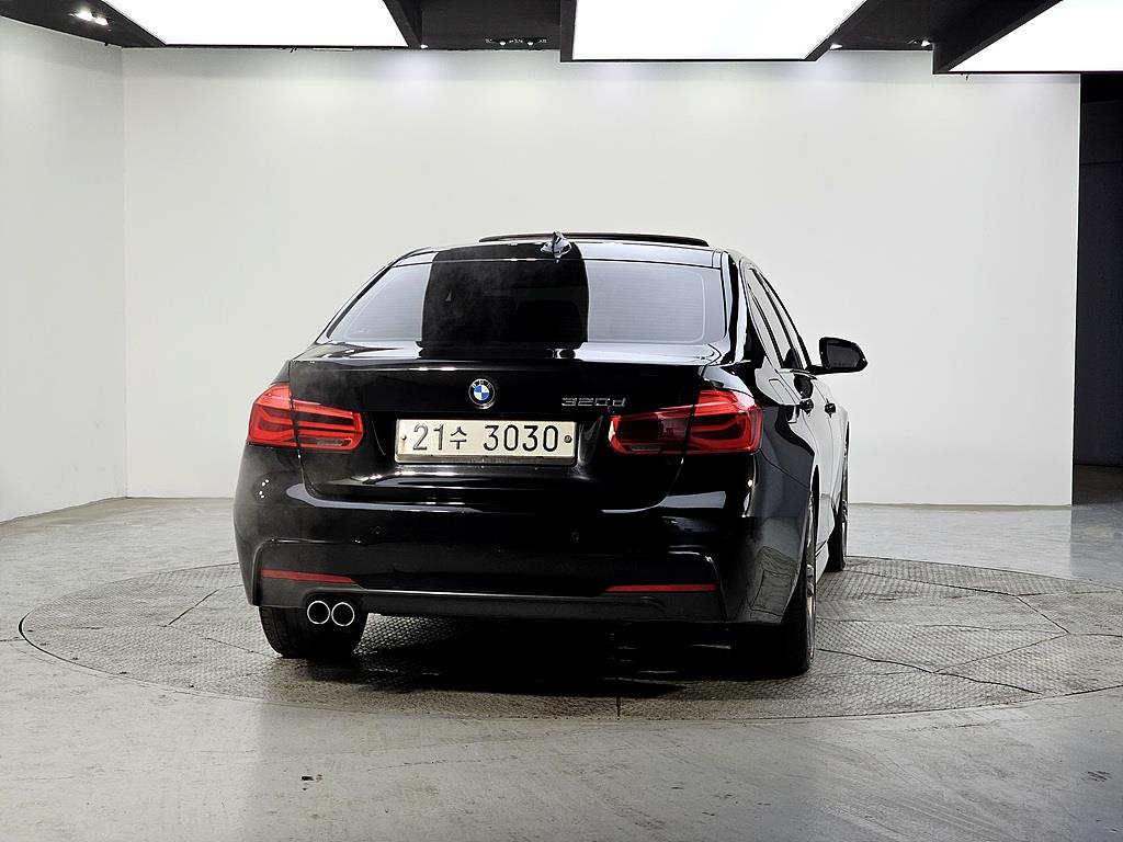 BMW 3 series - Vista 3