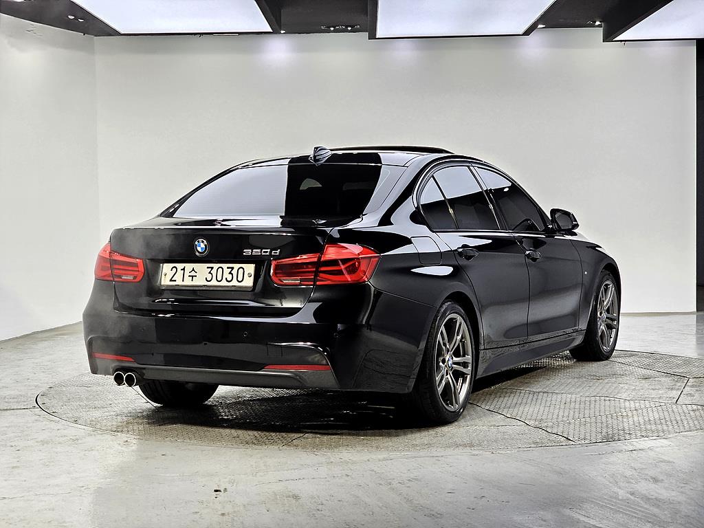 BMW 3 series - Vista 4