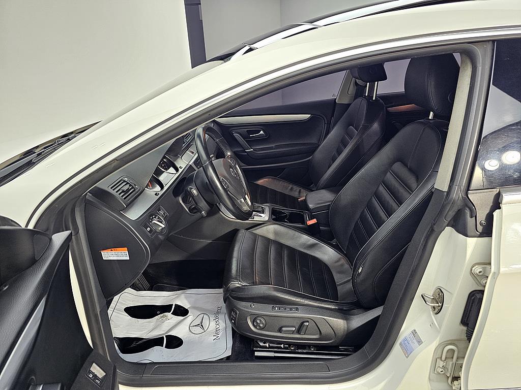 Volkswagen CC - Vista 8