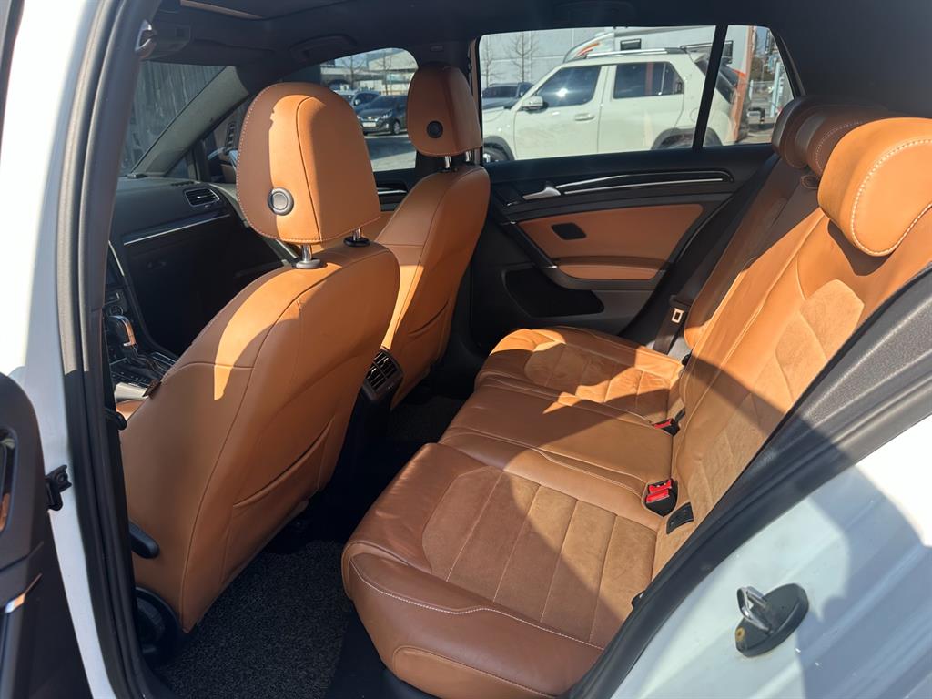 Volkswagen Golf 2015 Blanco - Importación desde Corea - HF Imports Iquique - Foto 13