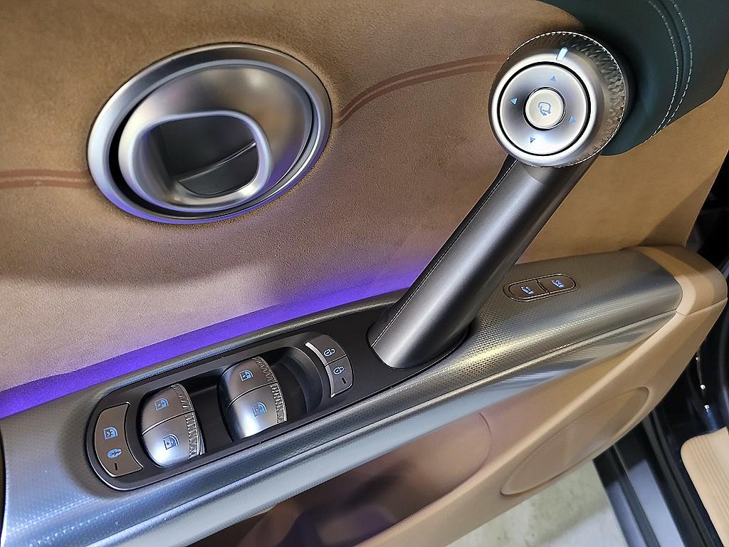 Genesis GV60 2022 Negro - Importación desde Corea - HF Imports Iquique - Foto 13