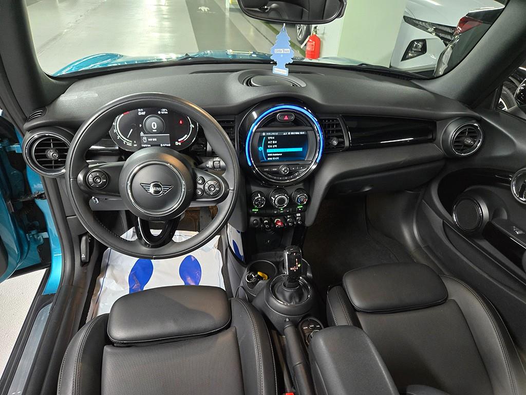 Mini Cooper Convertible - Vista 12