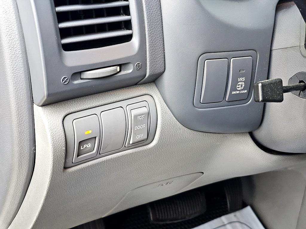 KIA Carnival 2009 Blanco - Importación desde Corea - HF Imports Iquique - Foto 13