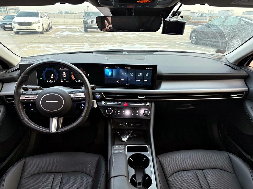 HYUNDAI Sonata - Vista 6