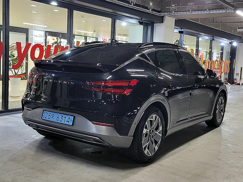 Genesis GV60 - Vista 4
