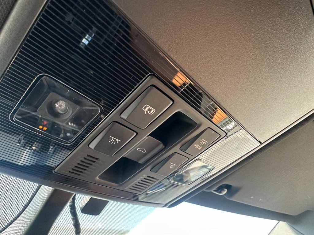 Volkswagen Golf - Vista 10