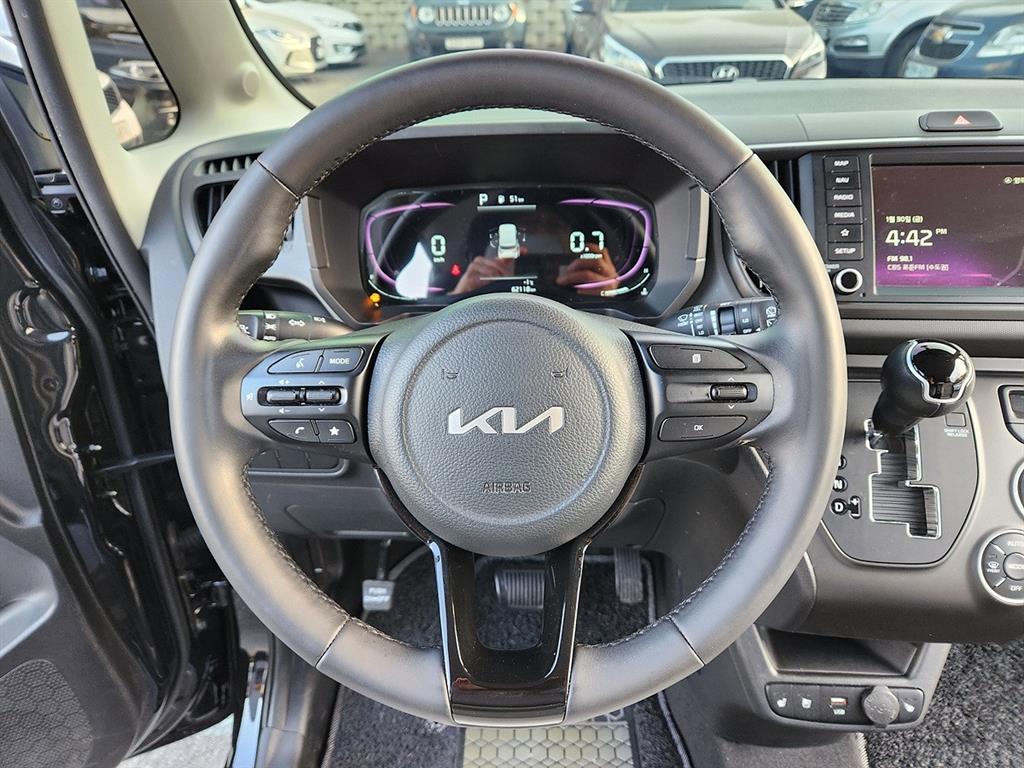 KIA Ray 2023 Negro - Importación desde Corea - HF Imports Iquique - Foto 13