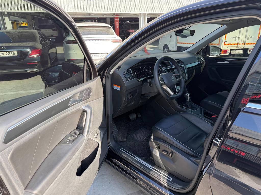 Volkswagen Tiguan - Vista 6