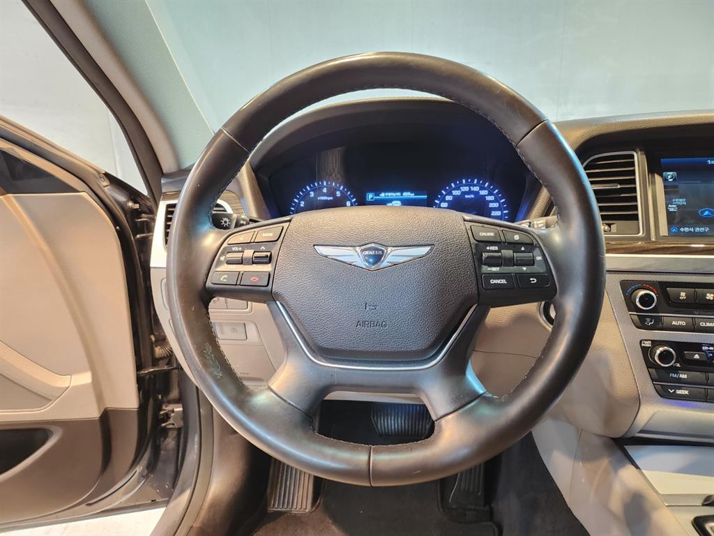 Genesis G80 - Vista 7