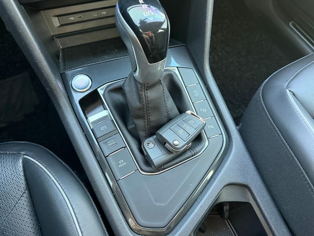 Volkswagen Tiguan 2022 Negro - Importación desde Corea - HF Imports Iquique - Foto 13