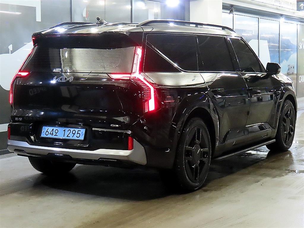KIA EV9 - Vista 4