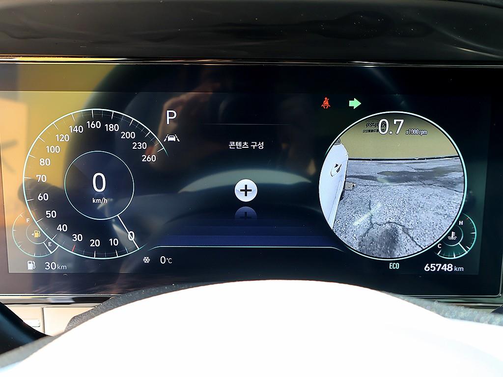 HYUNDAI Grandeur - Vista 11