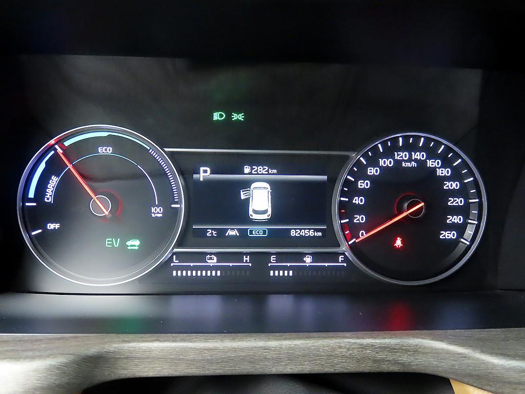 KIA Sorento - Vista 8