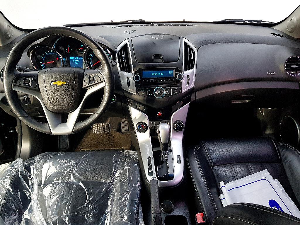 Chevrolet Cruise - Vista 5