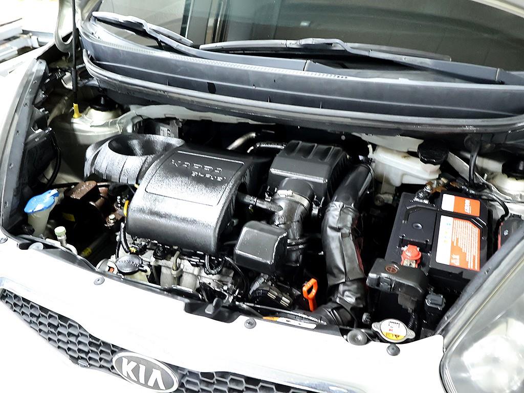 KIA Morning 2013 Gris - Importación desde Corea - HF Imports Iquique - Foto 7