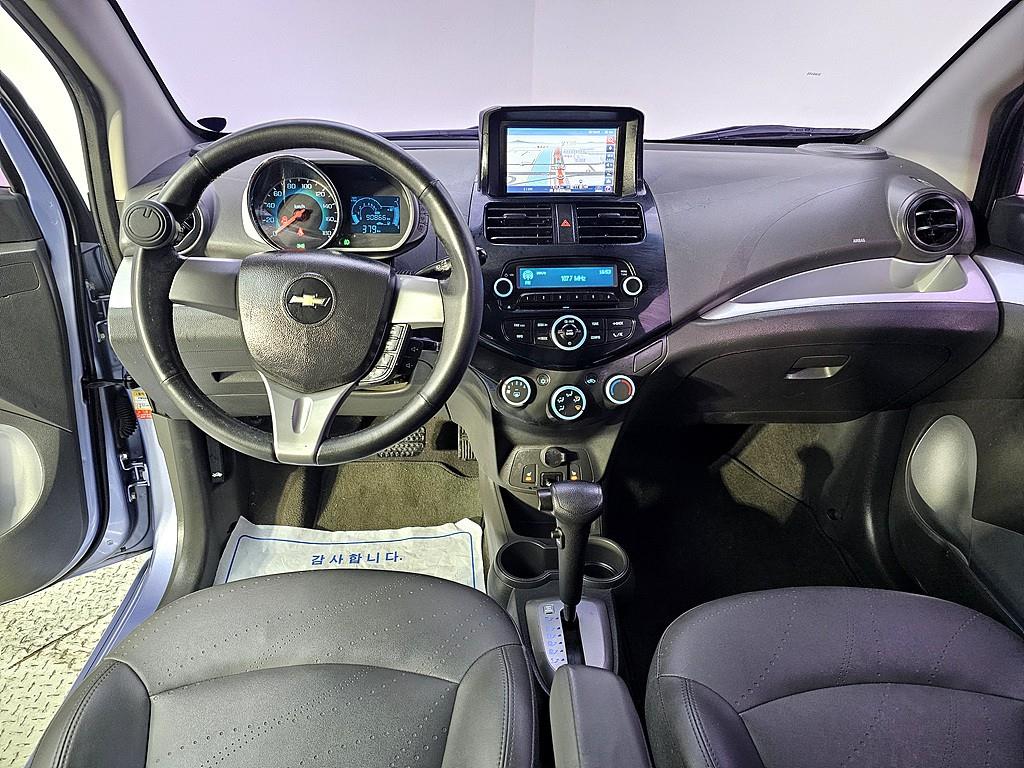 Chevrolet Spark - Vista 5