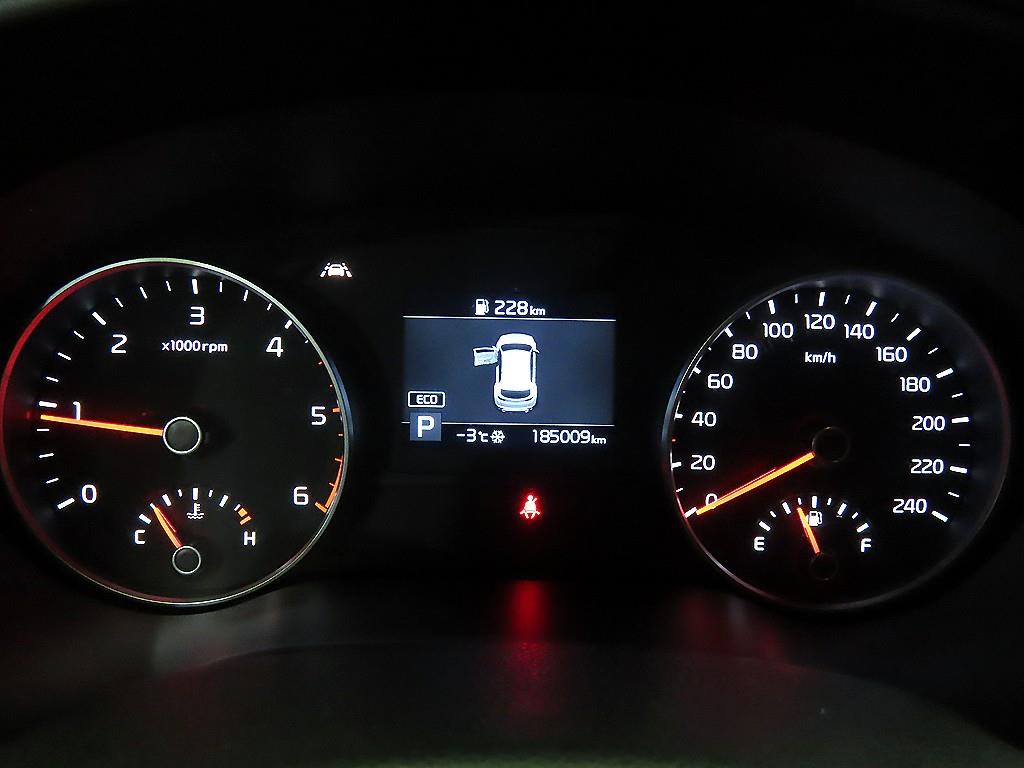 KIA Sportage - Vista 9