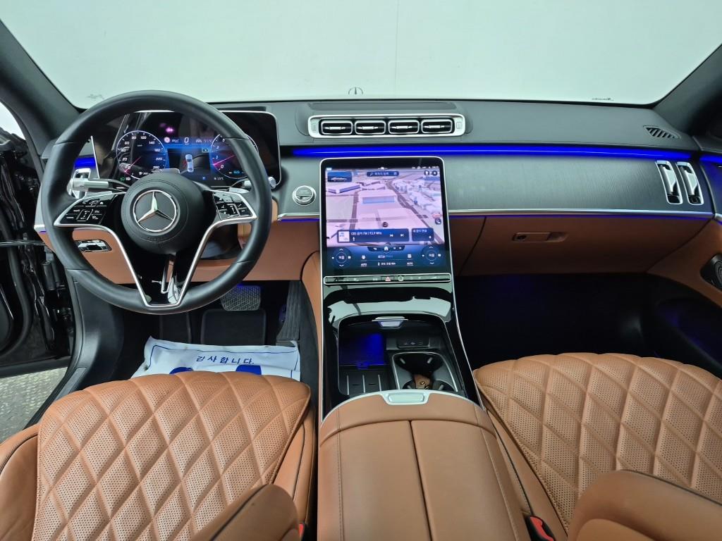 Mercedes Benz S Class - Vista 5