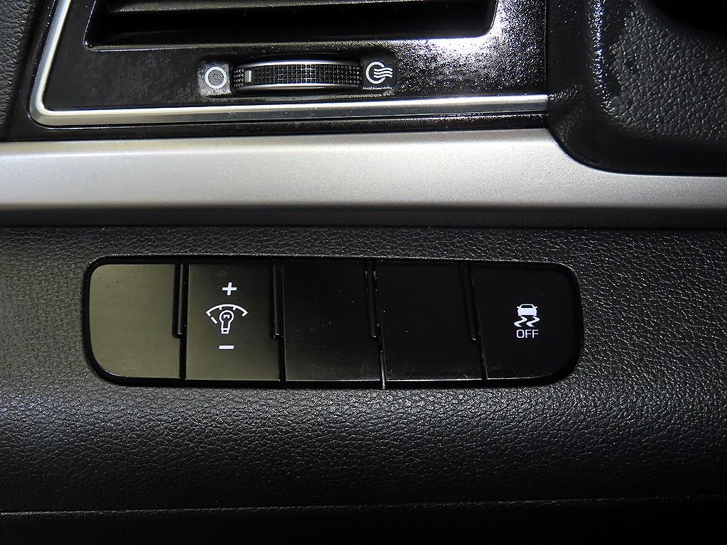 HYUNDAI Avante 2017 Gris - Importación desde Corea - HF Imports Iquique - Foto 14