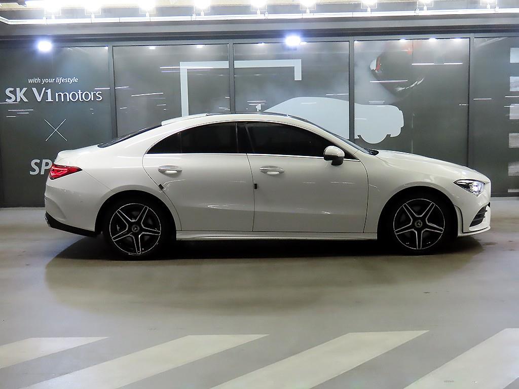 Mercedes Benz CLA Class - Vista 3