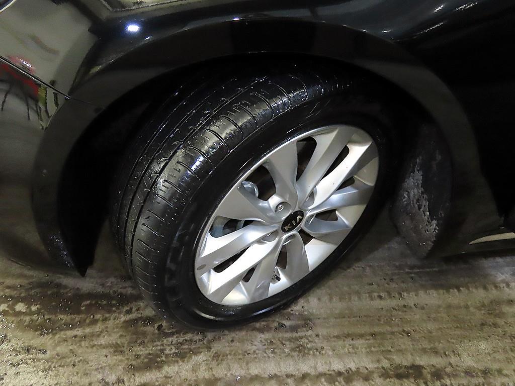 KIA K5 2017 Negro - Importación desde Corea - HF Imports Iquique - Foto 20