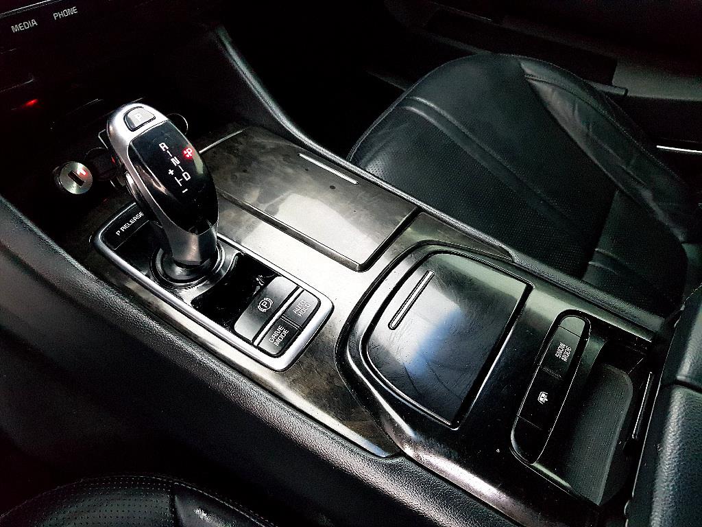 KIA K9 2015 Negro - Importación desde Corea - HF Imports Iquique - Foto 13