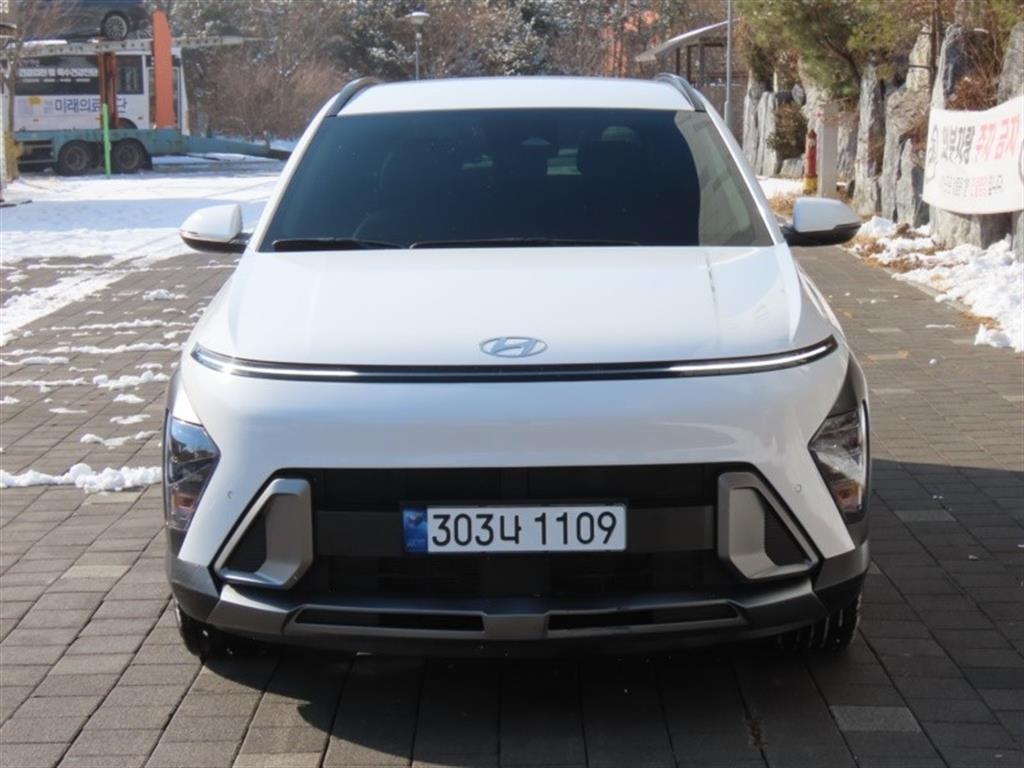 HYUNDAI Kona 2024 Blanco - Importación desde Corea - HF Imports Iquique - Foto 1