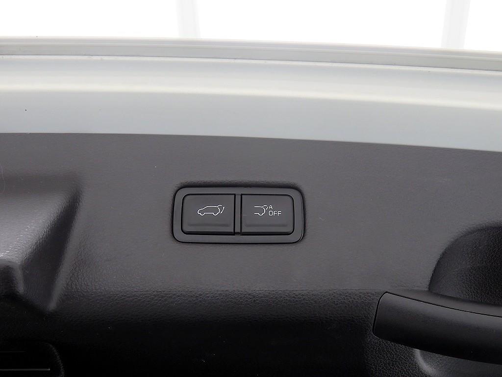 KIA Carnival - Vista 6