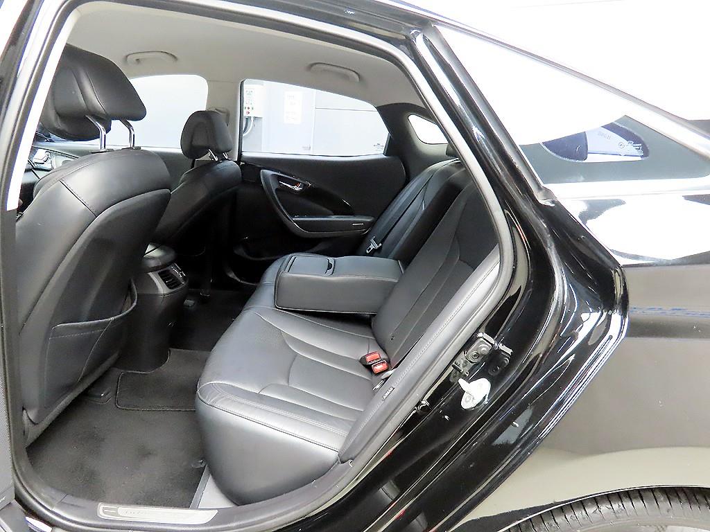 HYUNDAI Grandeur - Vista 6