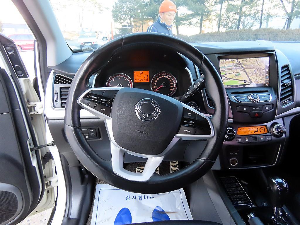 Ssangyong Korando - Vista 8