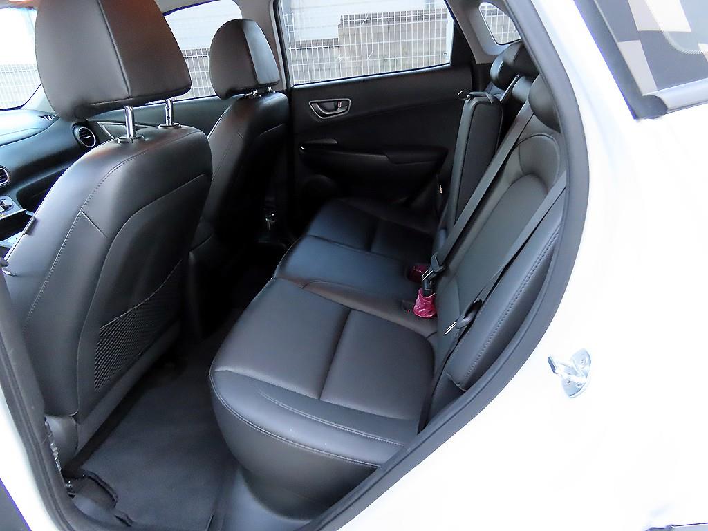 HYUNDAI Kona - Vista 6