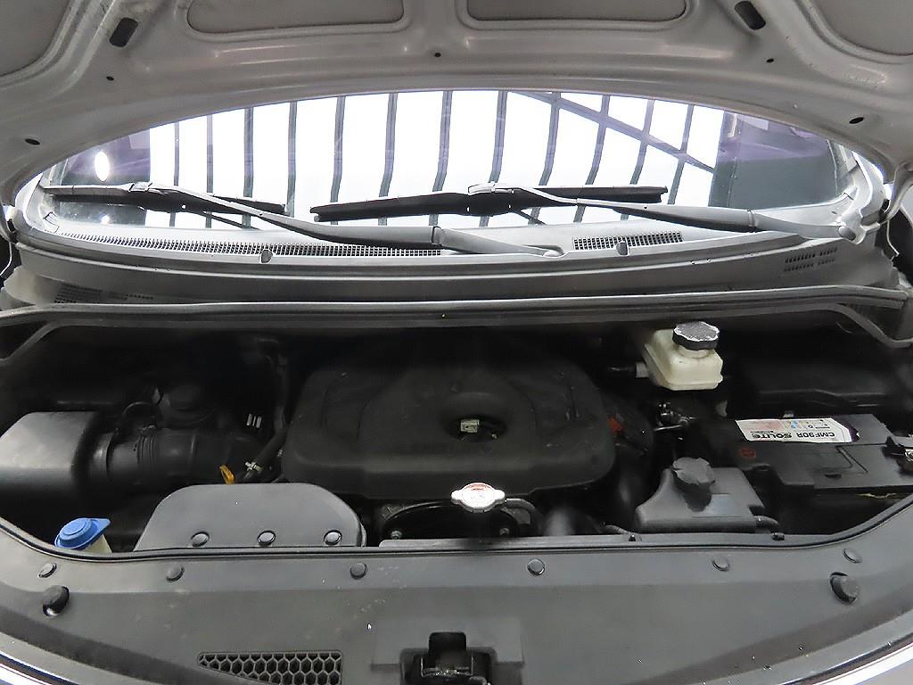 HYUNDAI Starex 2018 Gris - Importación desde Corea - HF Imports Iquique - Foto 8