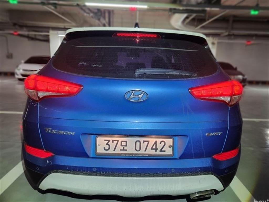 HYUNDAI Tucson - Vista 3