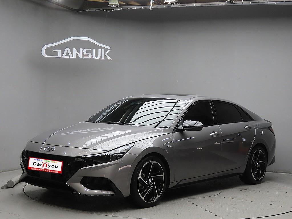 HYUNDAI Avante - Vista 3