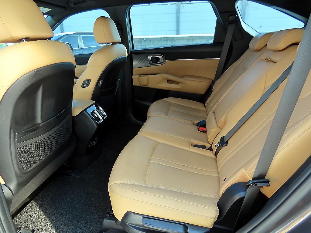 KIA Sorento - Vista 6