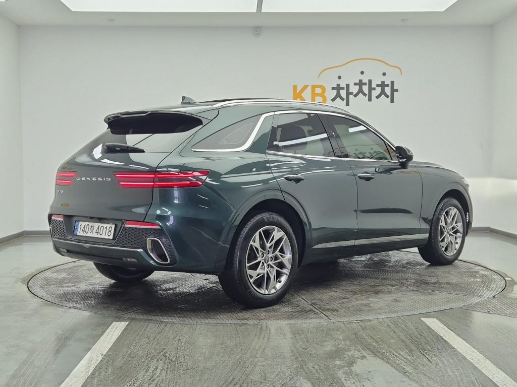Genesis GV70 - Vista 4