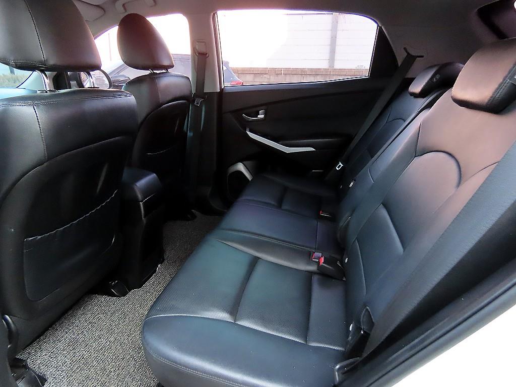 Ssangyong Korando - Vista 6