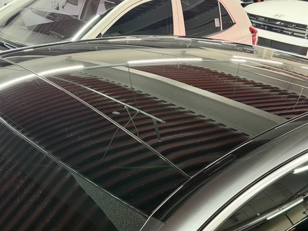 Mercedes Benz C Class - Vista 8