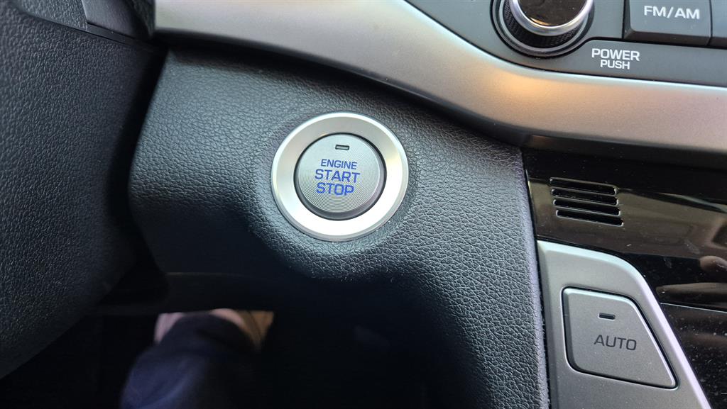 HYUNDAI Avante - Vista 8