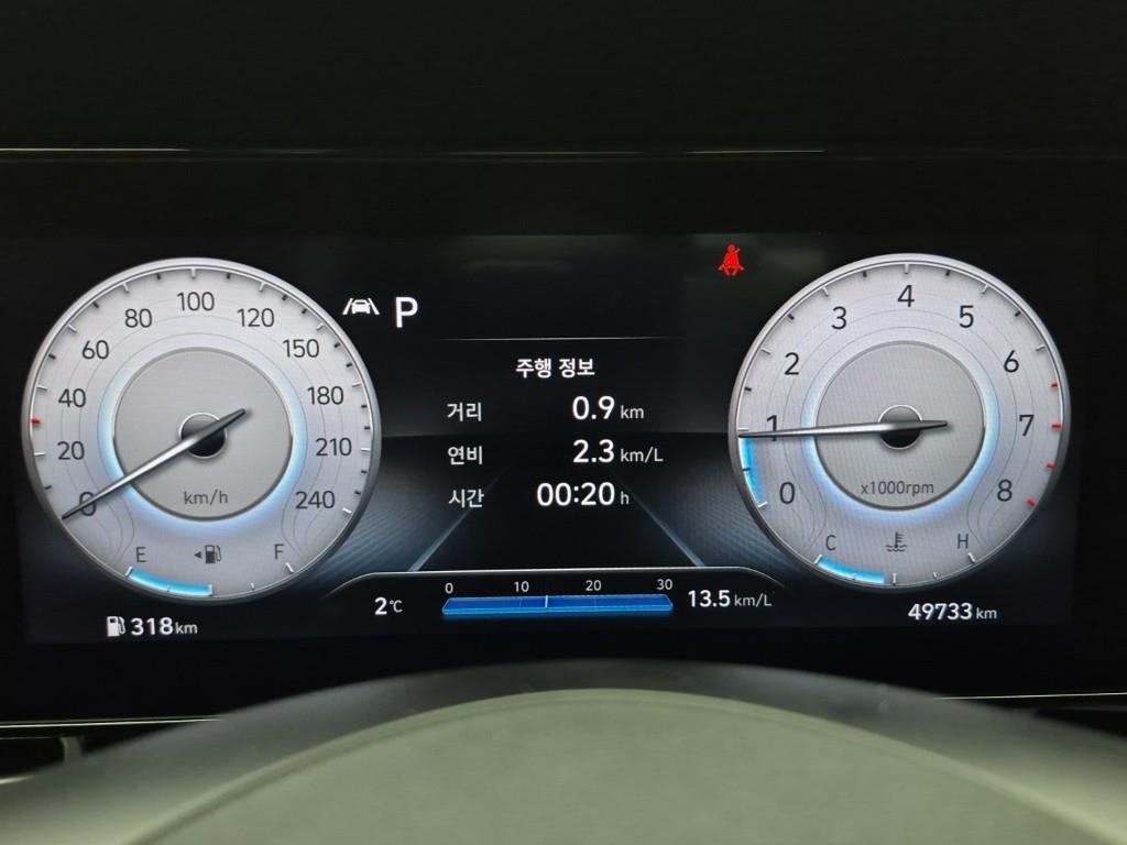 HYUNDAI Avante - Vista 7