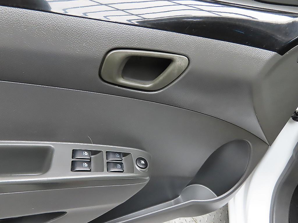 Chevrolet Spark 2012 Blanco - Importación desde Corea - HF Imports Iquique - Foto 12