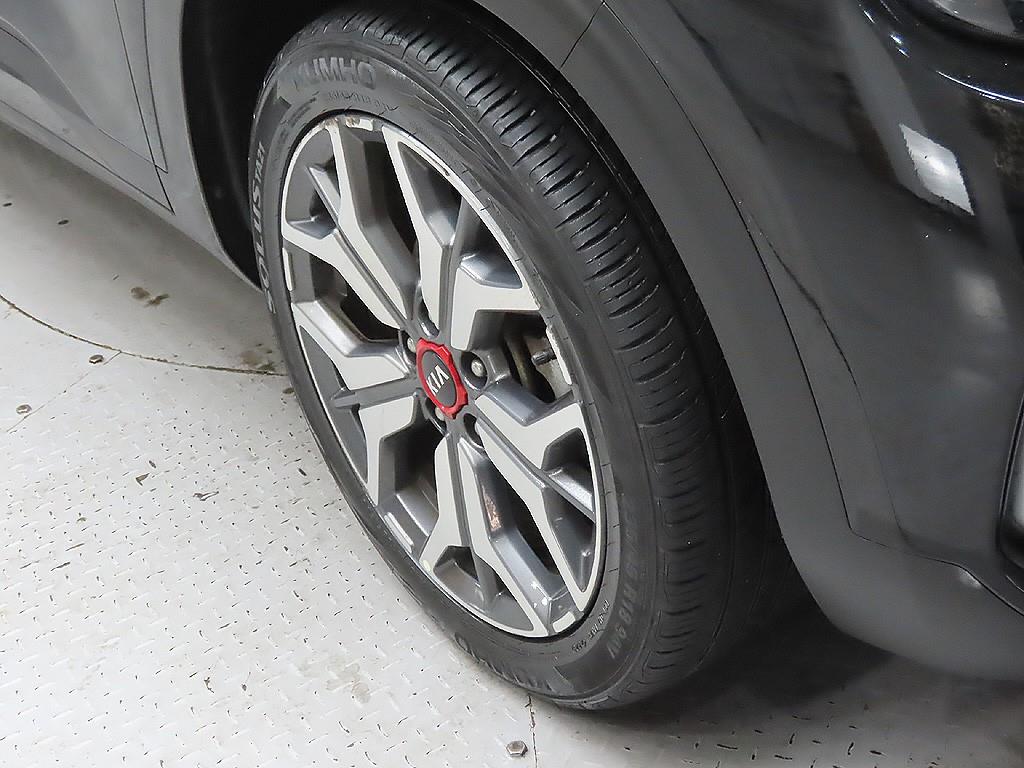 KIA Seltos - Vista 9