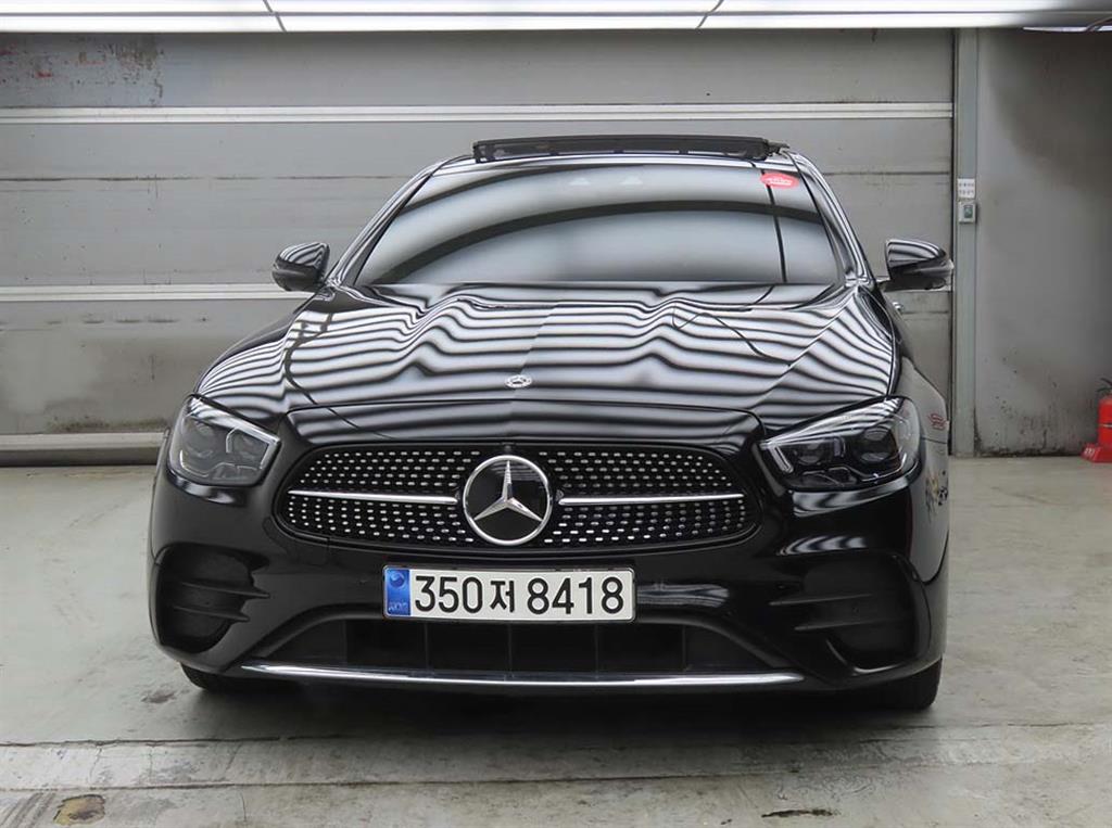 Mercedes Benz E class - Vista 2