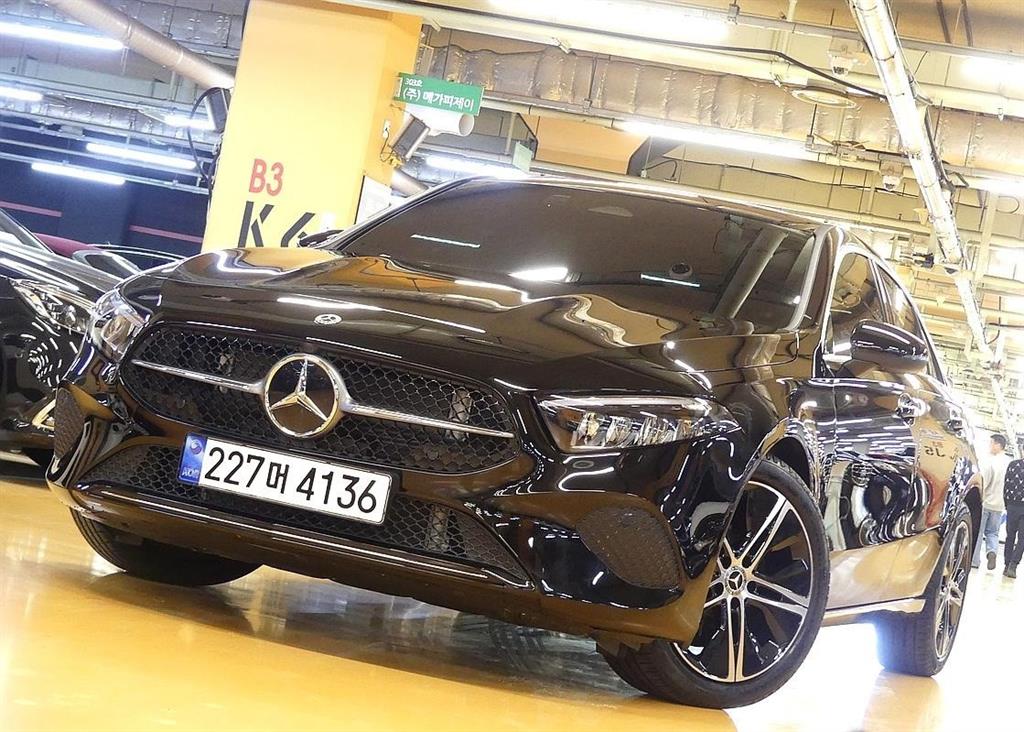 Mercedes Benz A Class 2024 Negro - Importación desde Corea - HF Imports Iquique - Foto 19