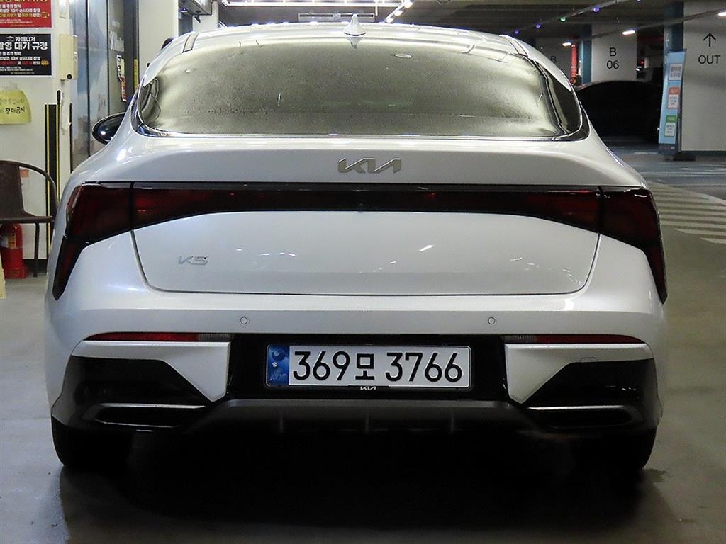 KIA K5 - Vista 5