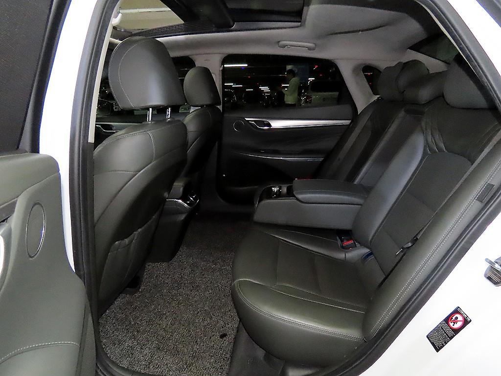 HYUNDAI Grandeur 2021 the color of pearl - Importación desde Corea - HF Imports Iquique - Foto 16