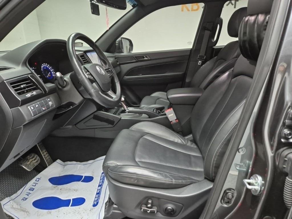 Ssangyong Rexton - Vista 10